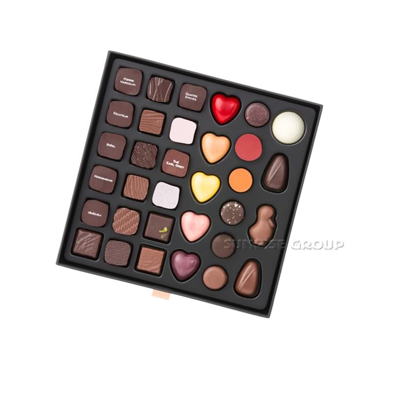 Gyönyörű papírlap mágneses záró csokoládé ajándékdoboz