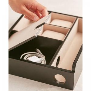 fa töltő szekrény