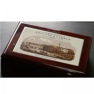 üvegezett csempézett doboz