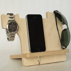 fa töltő szekrény