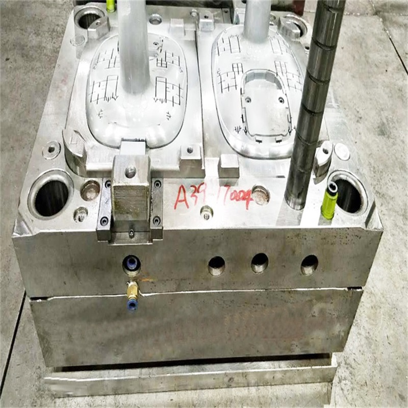 Kína ABS műanyag befecskendező ventilátor precíziós penész, K + F gyártás