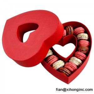 Különleges szív alakú merev díszdoboz