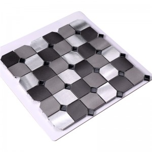 Üveg és Alu mozaik ház elülső faltervező csempe