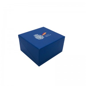 Egyedi luxus ékszer díszdobozban