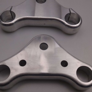 Egyedi autóalkatrészek és tartozékok gyártási szolgáltatásai