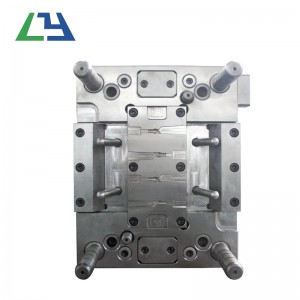 OEM műanyag fröccsöntött ár autóautó-helyettes műszerfal alkatrészek penészgyártó