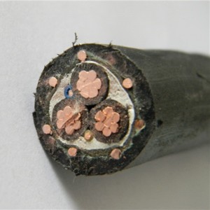 XLPE szigetelés 0,6 / 1KV Airdac SNE kábel 16 mm2 rézvezető