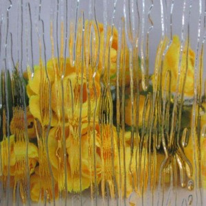 TISZTÍTOTT ÉS SZÍNES MINTAVEZETT ÜVEG