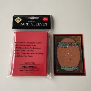 66x91 mm vastag vörös, szabványos méretű MTG / Pokemon játékkártya fedélzeti védőelemek