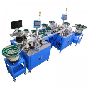 Nagyméretű mikrokapcsoló-szerelvény automata