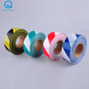 Sárga / Fekete, Fehér / Fekete figyelmeztető szalag; Kék / Fehér, Zöld / Fehér, Narancs / Fehér barikád szalag; Piros / Fehér, Piros / Fekete akadályszalag