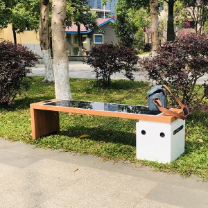 Smart Park Bench napenergia vezeték nélküli töltő
