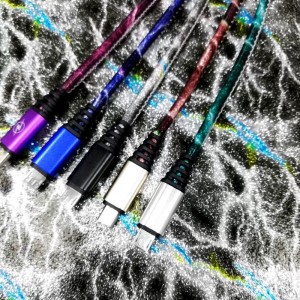 Csillogó PU bőr gyors töltésű, kerek alumínium ház USB-kábel mikro USB-hez, C típusú, iPhone villám töltéshez és szinkronizáláshoz