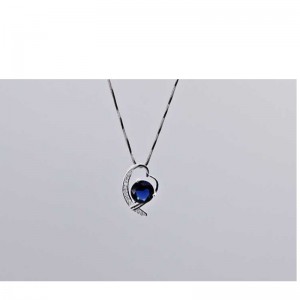 925 Ezüst medál butik divatkristály, mikroberakással, Love Pendant Európában és Amerikában
