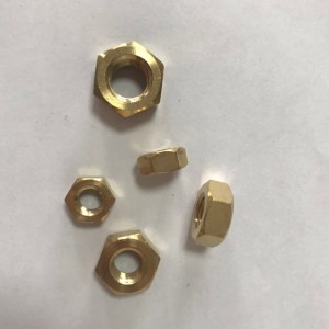 hatszögletű anyát