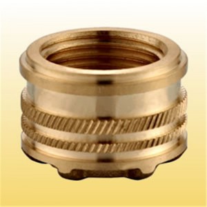 Sárgaréz betét illesztés PPR pólóhoz