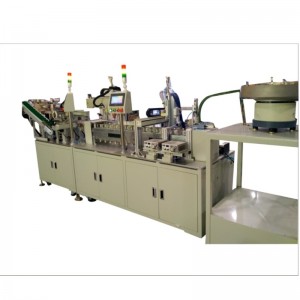 Füldugó automata szerelési tekercselőgép