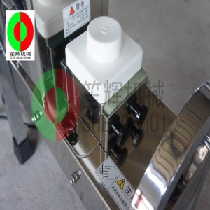 Többfunkciós dinnye és gyümölcsvágó gép