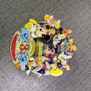 P021 évforduló tű