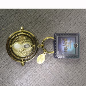 P023 homokóra kulcstartó