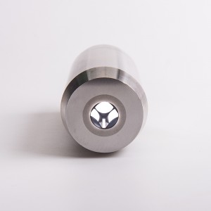 illesszen be keményötvözetű volfrám-keményfém csavar lyukasztó szerszámot