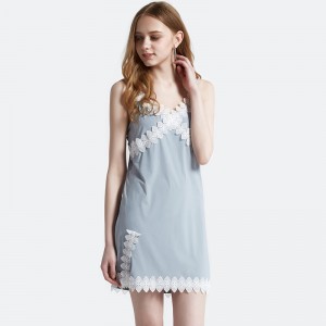 Női szatén csipke ruha