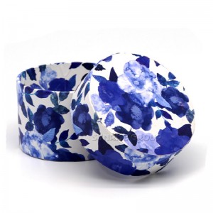 Testreszabott logó kézzel készített luxus kerek gyertya díszdobozban