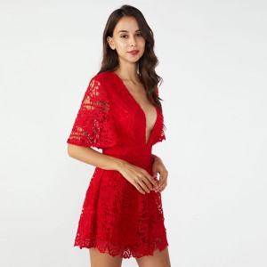 Piros hímzett egyrészes női ok-okozati rövid szexi jumpsuit a nők számára