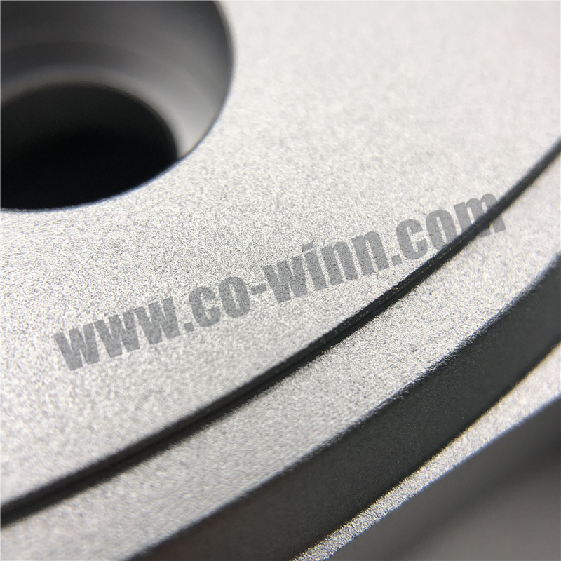 Testreszabott kovácsolás / CNC megmunkálás Alumínium versenykerék keréktárcsa közepére. Autóalkatrészek pótalkatrészek értékesítés utáni alkatrészek