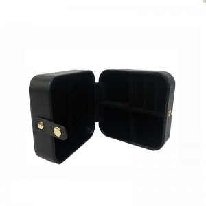 Nagykereskedelem testreszabott rajzfilm kis luxus ékszer díszdobozban