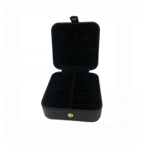 Nagykereskedelem testreszabott rajzfilm kis luxus ékszer díszdobozban