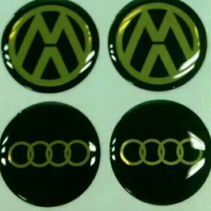 Egyedi nyomtatás, kristálytiszta 3D matrica, átlátszó poliuretán bevonatú gélcímke, Epoxi pu gyanta kupolás matrica autóhoz