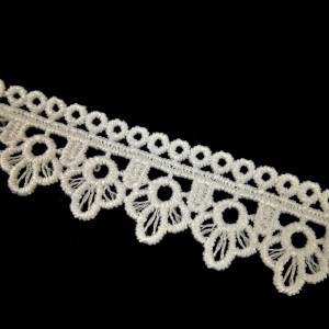 Kiváló minőségű tej selyem csipke 2,1 cm-es poliészter csipke díszítés Guipure csipke díszítés