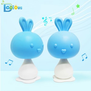 Nagykereskedelmi egyedi rágható puha csörgők Teether játékok Baba fogazásbiztonság 100% szilikon baba teether