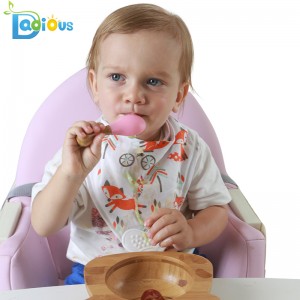 Egyedi design bébi kanálok Self Feeding Bambusz edények Toddler puha tipp baba kanál edzéshez