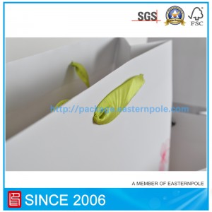 Testreszabott, kézzel készített papírzacskó