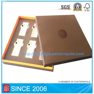 Kézzel készített kozmetikai papírdoboz kartonbetétekkel