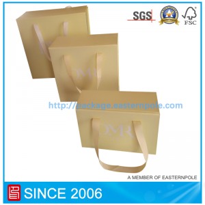 Sárga, összehajtható mágneszáró csomagoló doboz