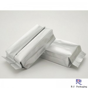 Sima ezüst - és kraft -oldalas zsák kávéhoz való szeleppel