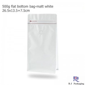 Négyszeres lapos alsó tasak zsebcipzárral kedvtelésből tartott állatok eledele vagy más élelmiszer számára