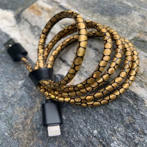 PU -val lefedett adatkábelek