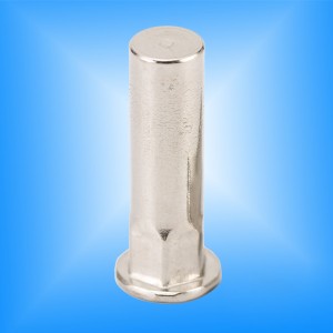 Laposfejű félvezető test bezárása