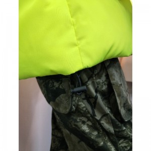 Kettős színű fiatalember véletlenszerű kabátja RLMPC0005N