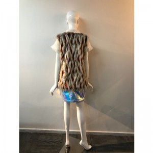 Hölgyek színezett szőrmeprofilja RLWF0012