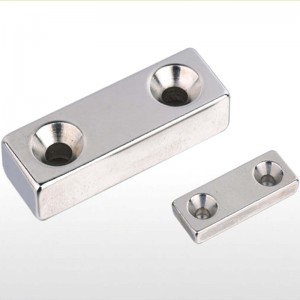 Autós tartó Mobiltelefon-állványzat mágnesek