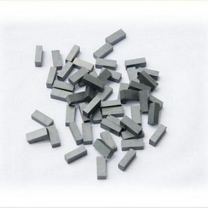 Ferritmágnesek különféle specifikációkban