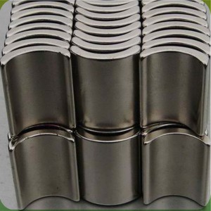 100 kW állandó mágneses generátor ív mágnes