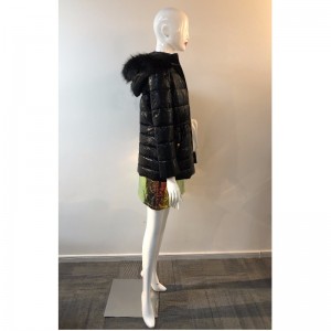 Hölgyek sima pufferkabátja feketében RLWPC0082