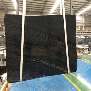 Ősi fadarabon márványlapok