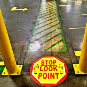 Maxtree virtuális jelvetítő 60-320W kézi zoommal